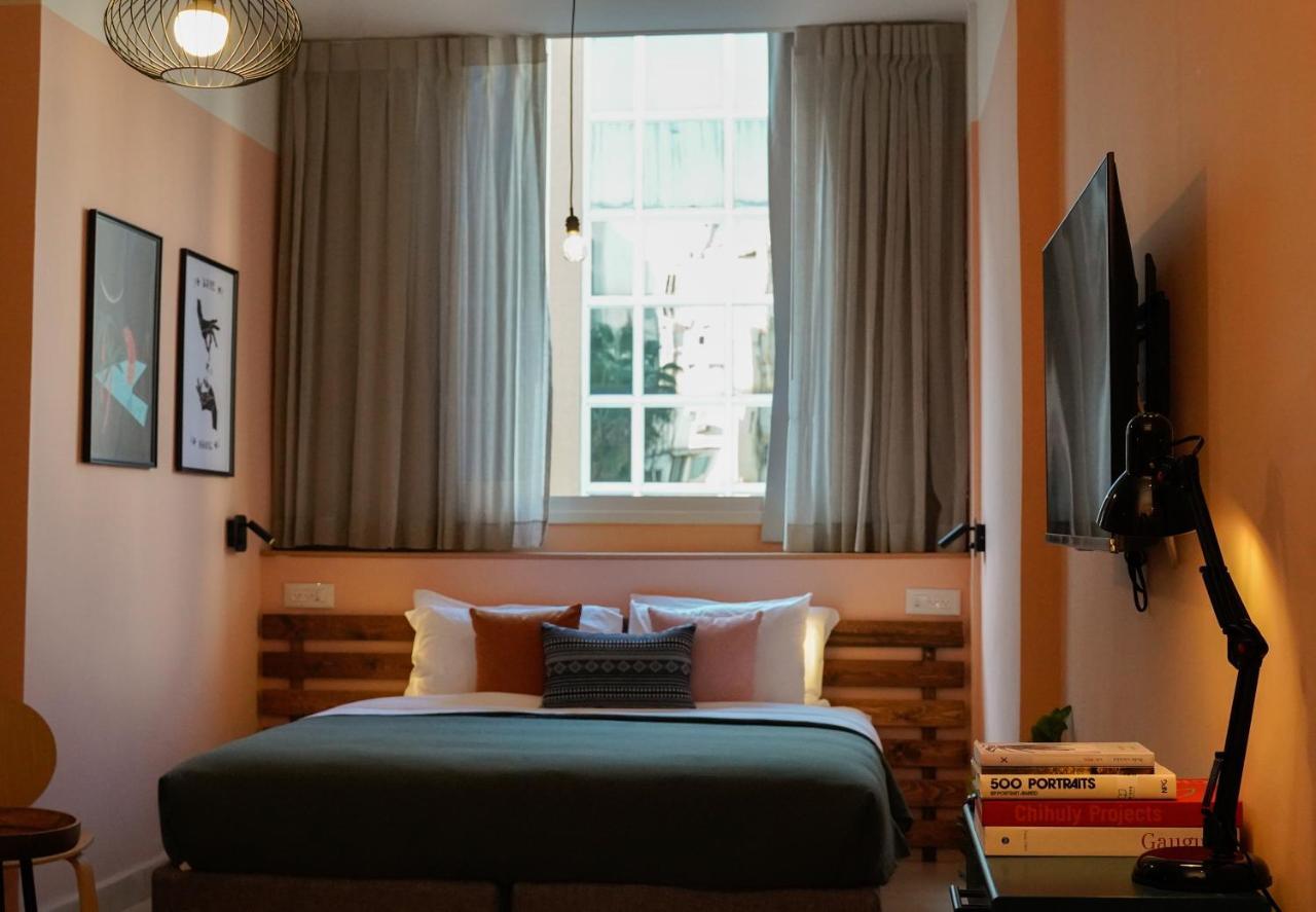 Selina Frishman Tel Aviv Quarto foto